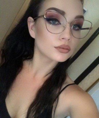 Елена, 21 год